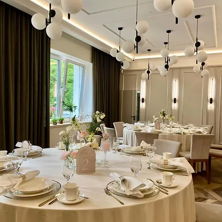 Toscania Szálloda Włoszakowice