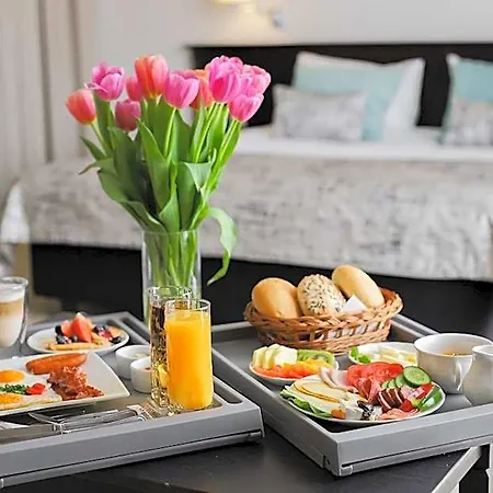 فندق Toscania 3*