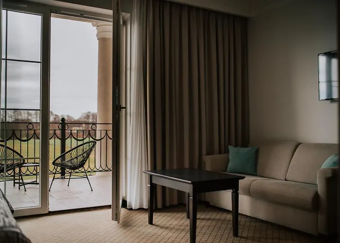 Toscania Hotel Włoszakowice