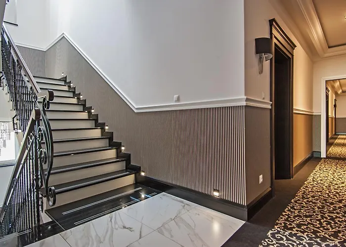 Hotel Toscania Wloszakowice